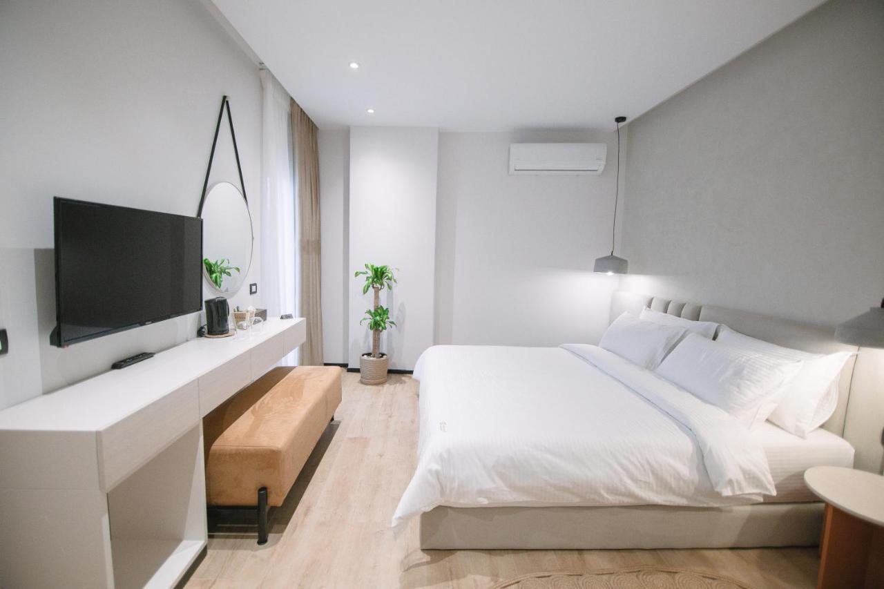 Boulevard Boutique Aparthotel Korce Ngoại thất bức ảnh