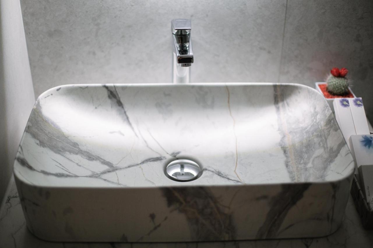 Boulevard Boutique Aparthotel Korce Ngoại thất bức ảnh